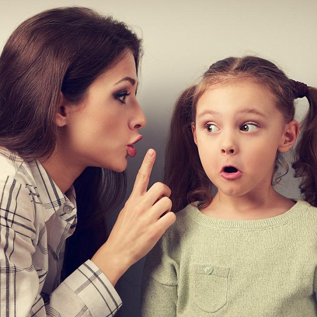 Родительский час: «7 фраз, которые нельзя говорить своему ребенку»